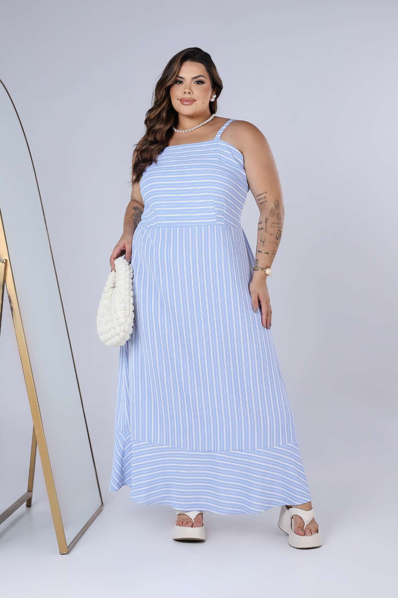 Vestido Longo Listrado Azul Bebê